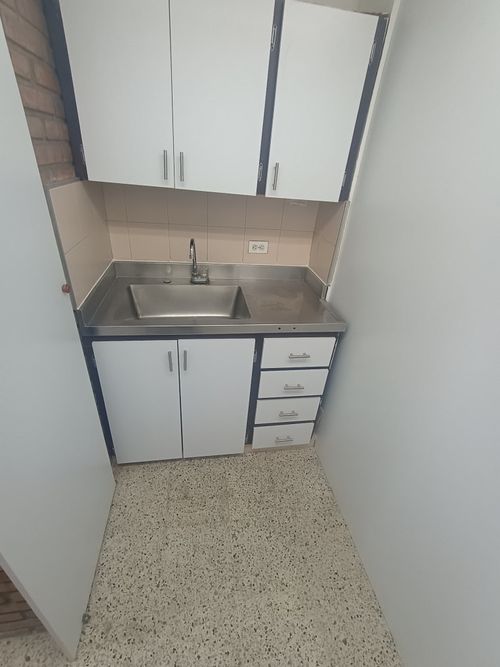 Oficina en arriendo en Suramericana, Medellín, 32 m² · foto 6 de 6