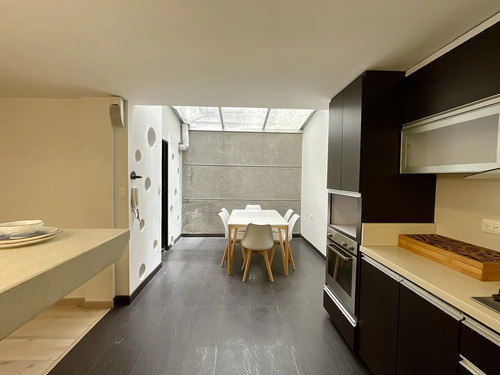 Casa en venta en Santa Barbara, Bogotá · foto 5 de 12