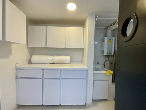 Casa en venta en Santa Barbara, Bogotá · foto 8 de 12