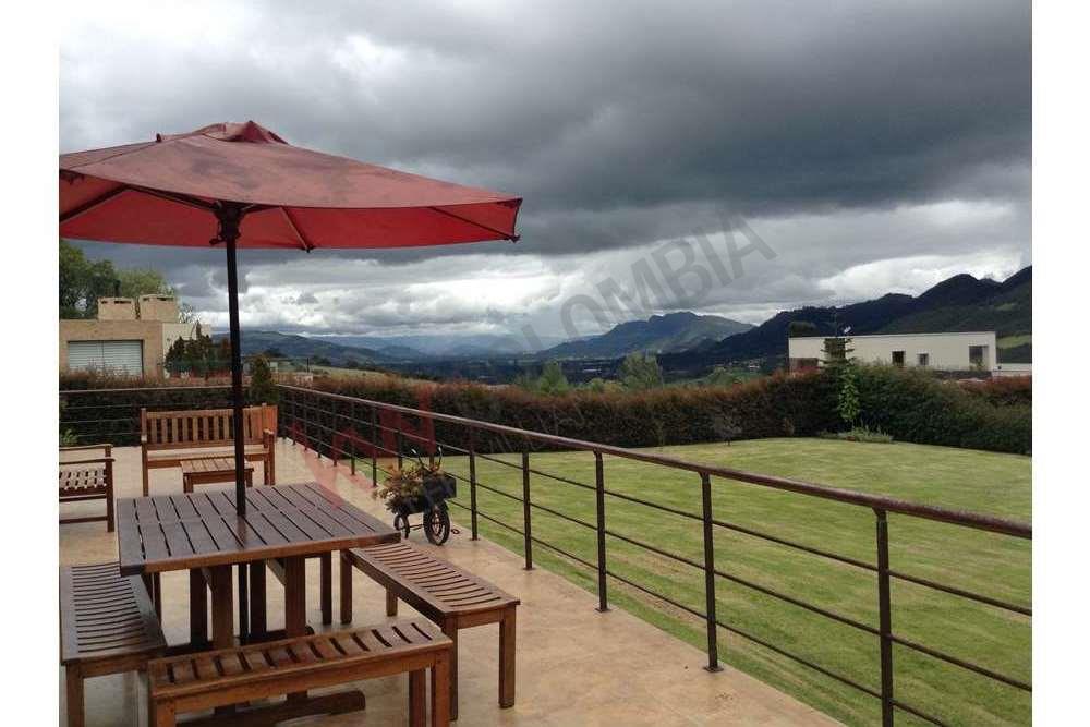 Casa en venta en Conjunto Casa De Campo, La Calera · foto 8 de 24
