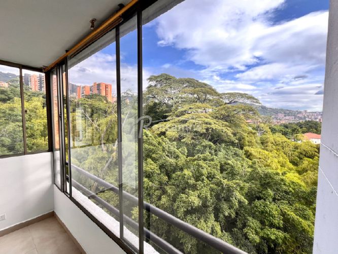 Apartamento de 2 alcobas en venta en La Frontera, Medellín, 75 m² · foto 3 de 24