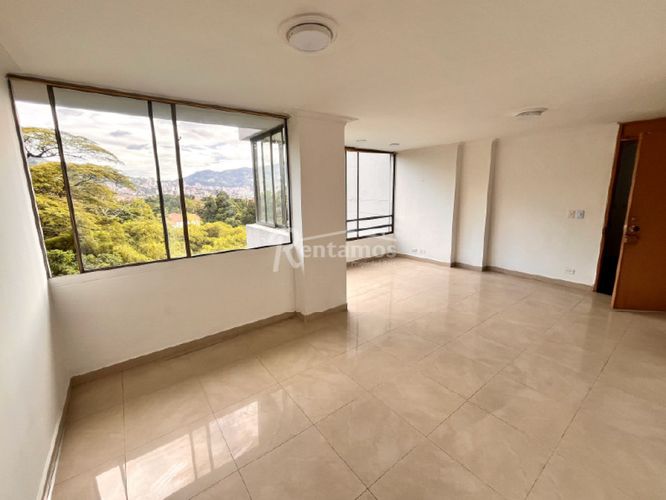 Apartamento de 2 alcobas en venta en La Frontera, Medellín, 75 m² · foto 5 de 24