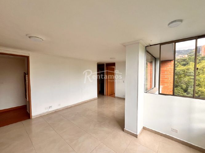 Apartamento de 2 alcobas en venta en La Frontera, Medellín, 75 m² · foto 6 de 24