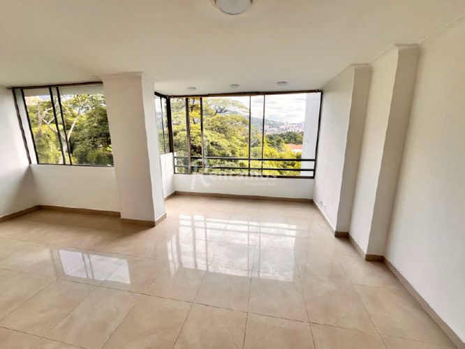 Apartamento de 2 alcobas en venta en La Frontera, Medellín, 75 m² · foto 7 de 24