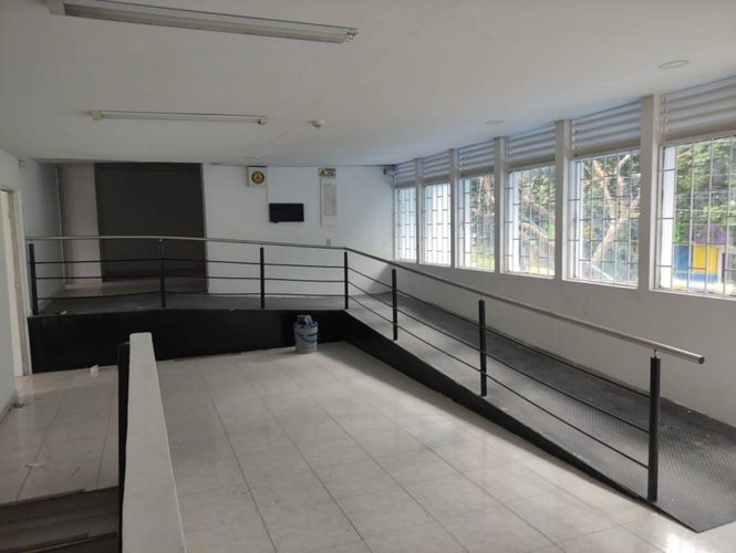 Casa de 8 alcobas en venta en Quirinal, Neiva, 344 m² · foto 3 de 6