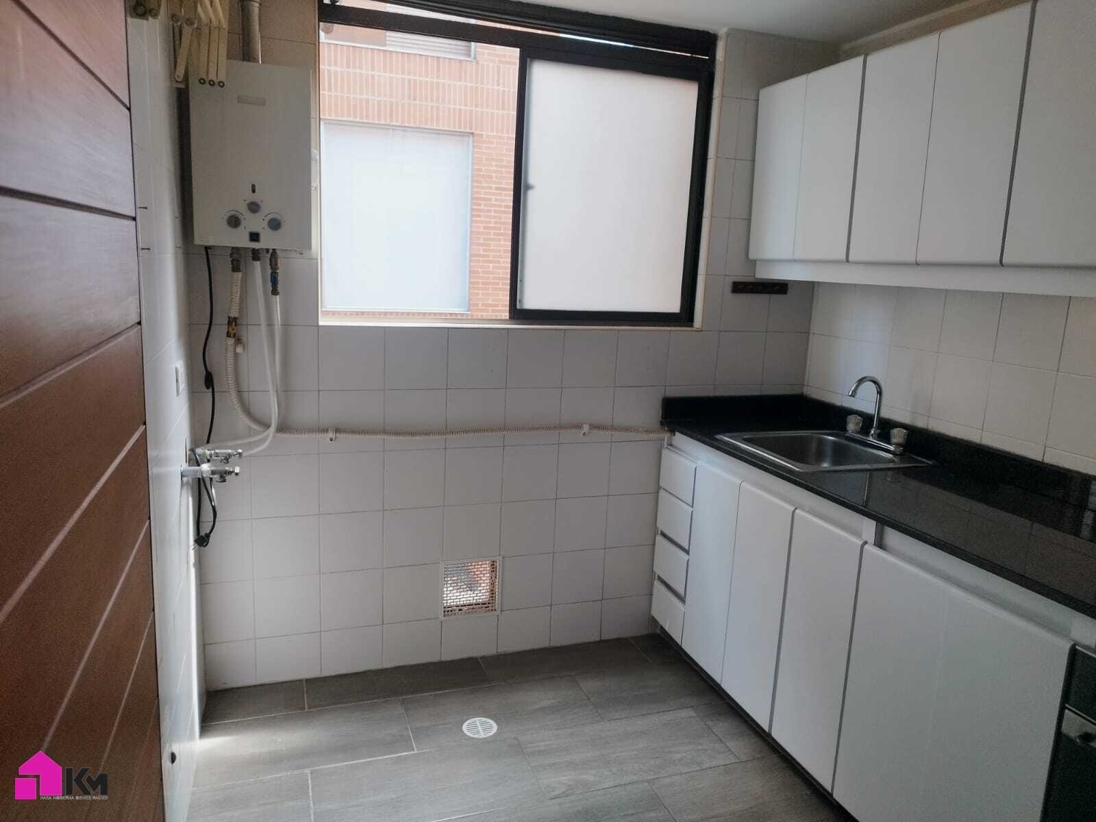 Apartamento en venta en Santa Paula, Bogotá · foto 7 de 24
