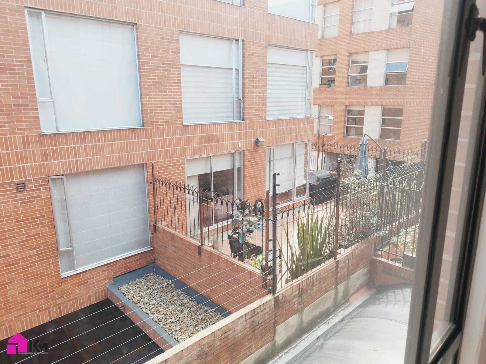 Apartamento en venta en Santa Paula, Bogotá · foto 3 de 24