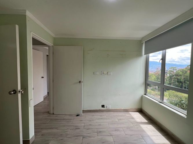 Apartamento de 3 alcobas en arriendo en El Poblado, Medellín, 107 m² · foto 15 de 15