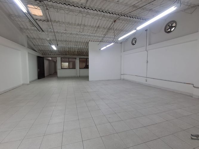 Bodega en arriendo en Santander, Pereira, 350 m² · foto 4 de 8