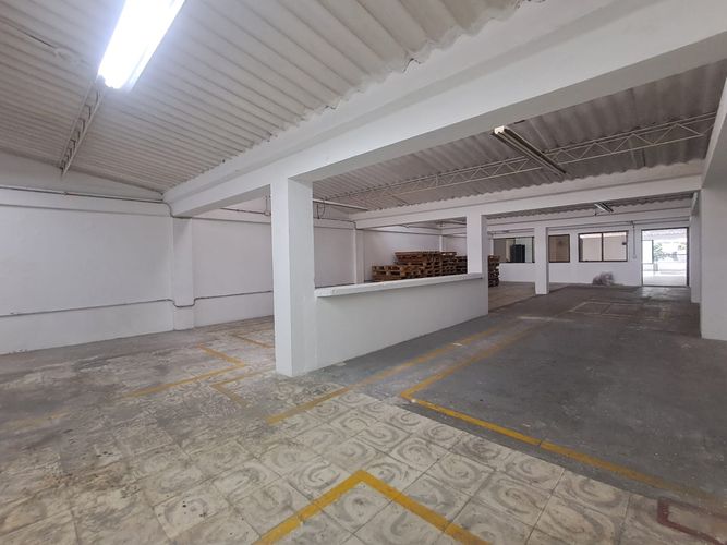 Bodega en arriendo en Santander, Pereira, 350 m² · foto 5 de 8