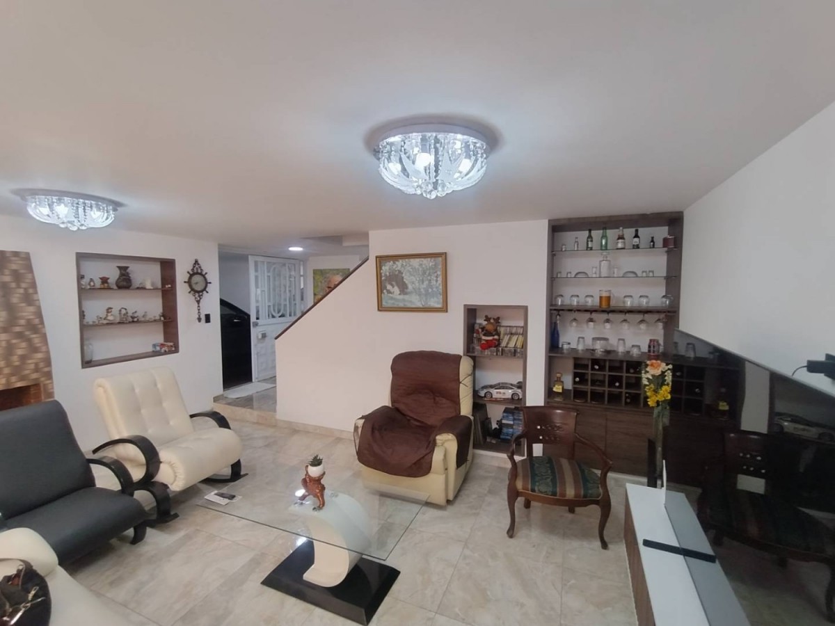Casa en venta en La Patria, Bogotá · foto 7 de 24