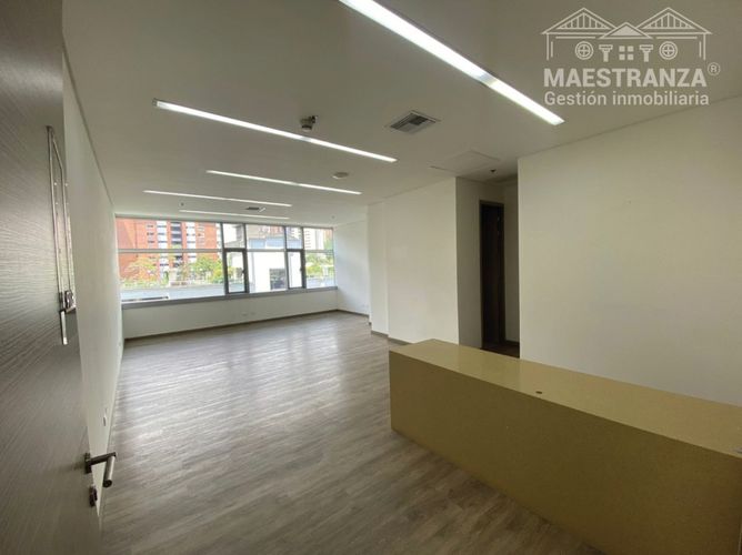 Oficina en arriendo en Milla De Oro, Medellín, 44 m² · foto 3 de 10