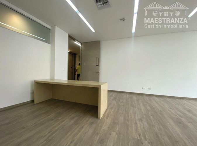 Oficina en arriendo en Milla De Oro, Medellín, 44 m² · foto 7 de 10