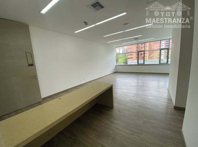 Oficina en arriendo en Milla De Oro, Medellín, 44 m² · foto 8 de 10