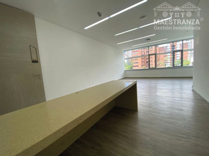 Oficina en arriendo en Milla De Oro, Medellín, 44 m² · foto 9 de 10