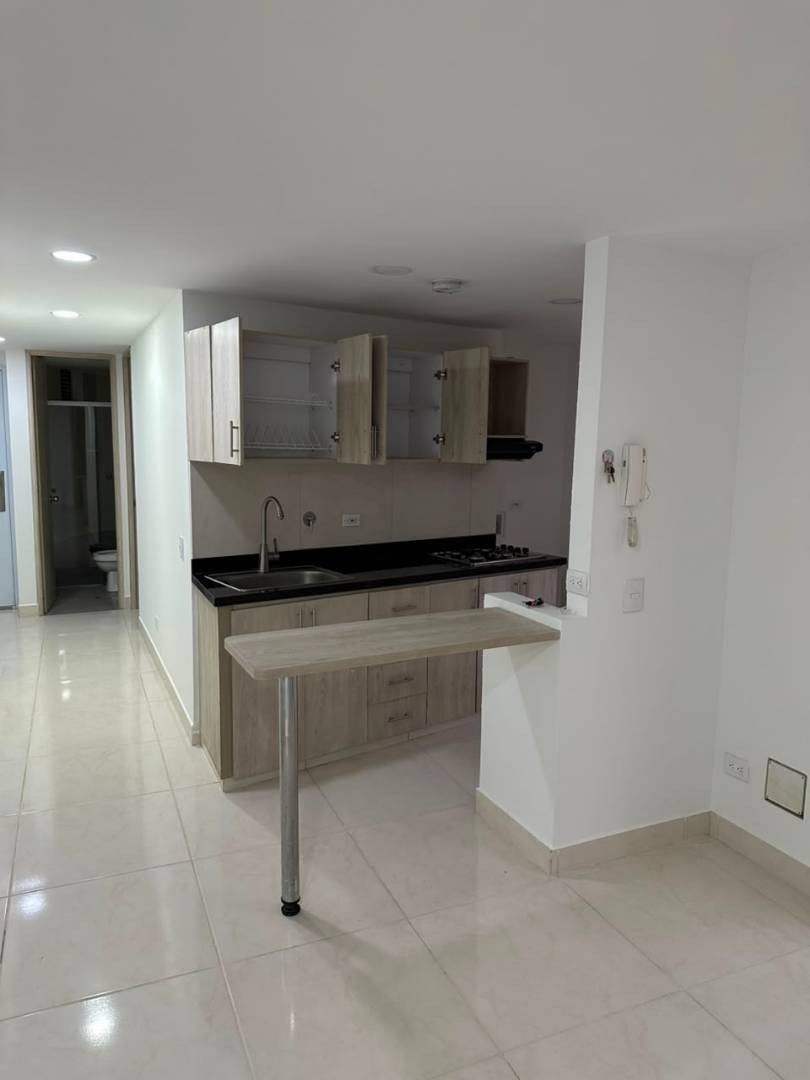Apartamento en venta en El Carmelo Ii, Sabaneta · foto 2 de 23