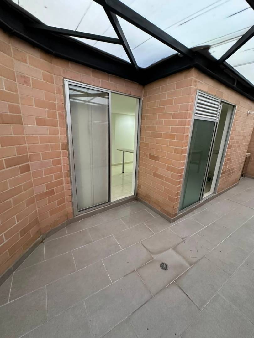 Apartamento en venta en El Carmelo Ii, Sabaneta · foto 11 de 23