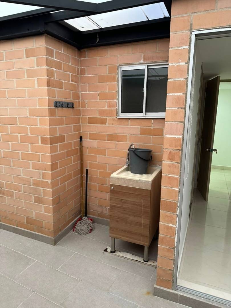 Apartamento en venta en El Carmelo Ii, Sabaneta · foto 12 de 23