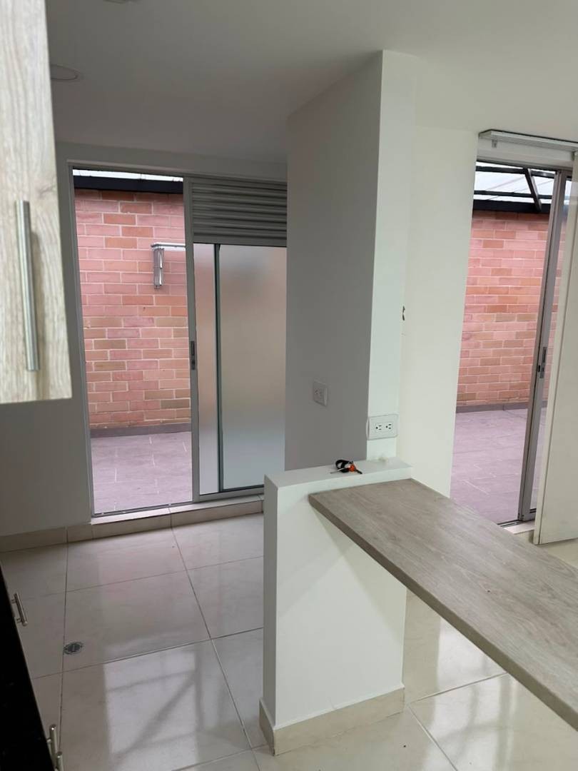 Apartamento en venta en El Carmelo Ii, Sabaneta · foto 15 de 23