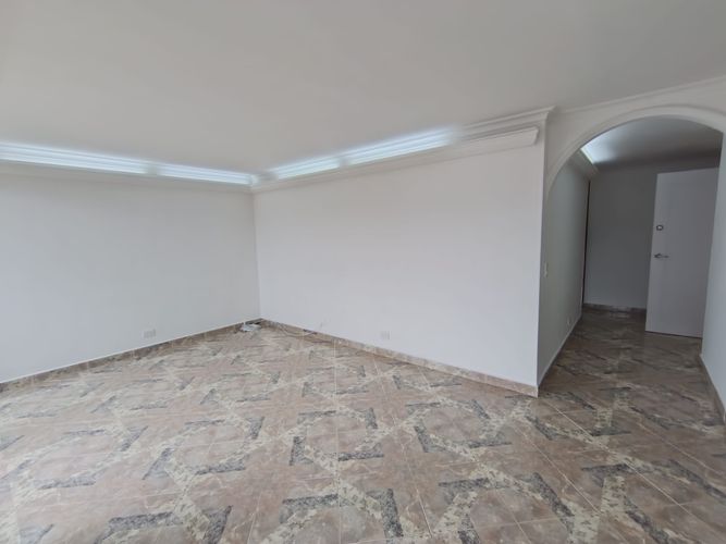 Apartamento de 3 alcobas en arriendo en Belén, Medellín, 85 m² · foto 5 de 20