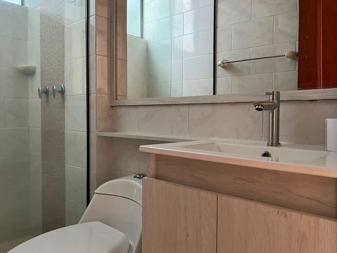 Apartamento de 3 alcobas en arriendo en Los Balsos, Medellín, 84 m² · foto 9 de 13