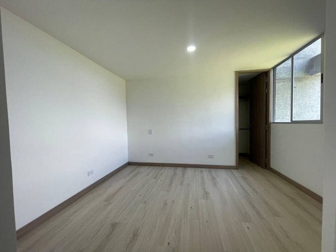 Apartamento en venta en La Ferreria, La Estrella · foto 17 de 24