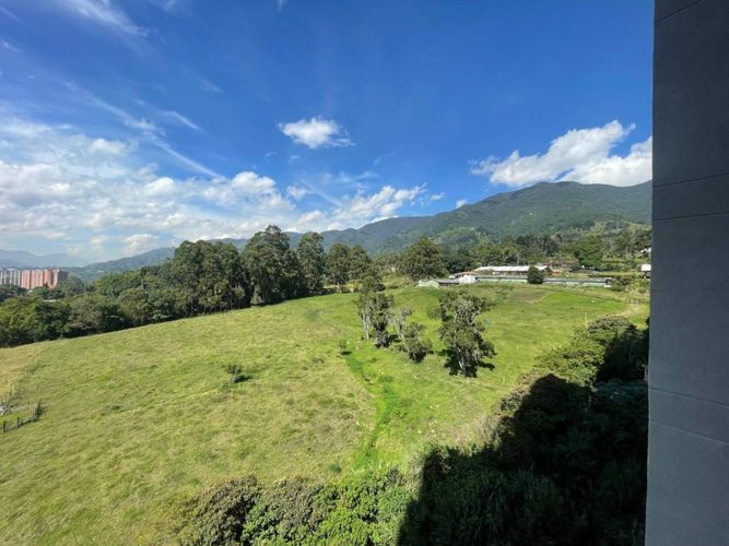 Apartamento en venta en La Ferreria, La Estrella · foto 21 de 24