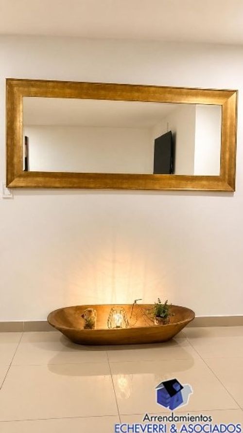 Casa de 4 alcobas en arriendo en El Tesoro, Medellín, 280 m² · foto 6 de 22