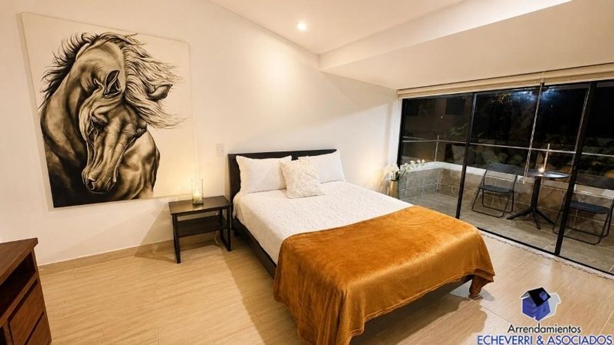 Casa de 4 alcobas en arriendo en El Tesoro, Medellín, 280 m² · foto 10 de 22