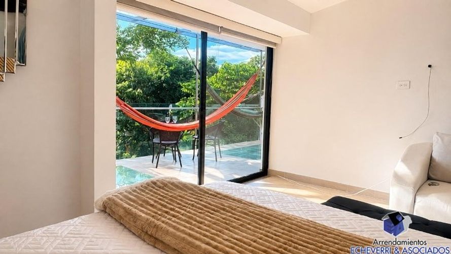 Casa de 4 alcobas en arriendo en El Tesoro, Medellín, 280 m² · foto 20 de 22