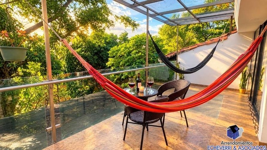 Casa de 4 alcobas en arriendo en El Tesoro, Medellín, 280 m² · foto 21 de 22