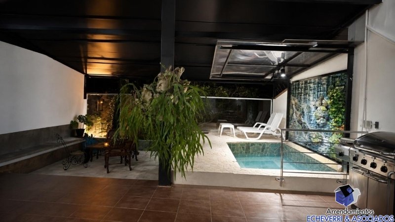 4BR House in El tesoro (280 m²) for Sale - 3