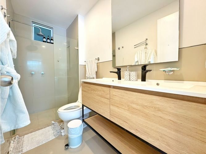 Apartamento de 2 alcobas en venta en La Boquilla, Cartagena, 117 m² · foto 11 de 13