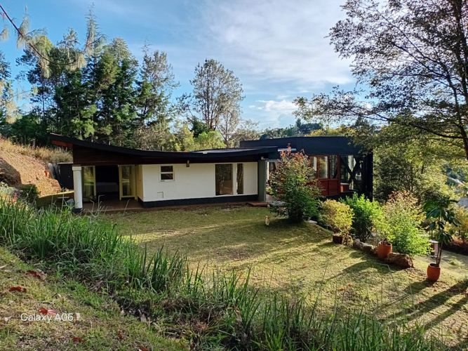 Finca en venta en Chaparral, Guarne, 200 m² · foto 4 de 24