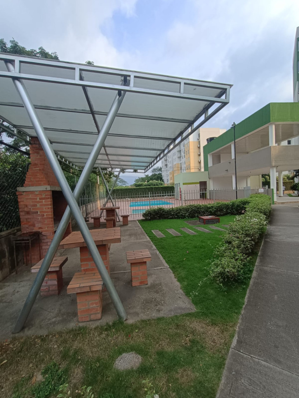 Apartamento en venta en Prados Del Este, Cúcuta · foto 9 de 12