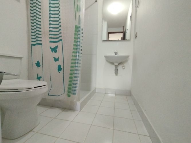 Casa de 3 alcobas en arriendo en Loma El Atravesado, Envigado, 210 m² · foto 9 de 20