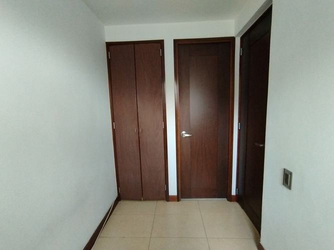 Casa de 3 alcobas en arriendo en Loma El Atravesado, Envigado, 210 m² · foto 10 de 20
