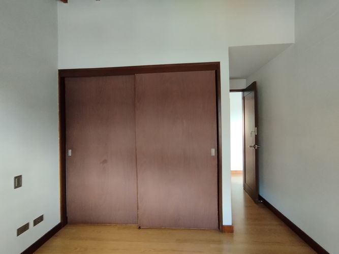 Casa de 3 alcobas en arriendo en Loma El Atravesado, Envigado, 210 m² · foto 16 de 20