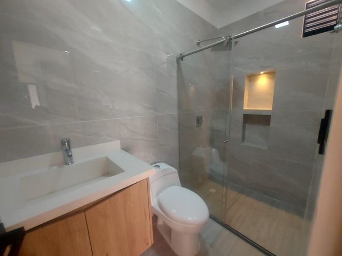 Casa de 3 alcobas en venta en Bellavista, Los Patios, 207 m² · foto 3 de 24