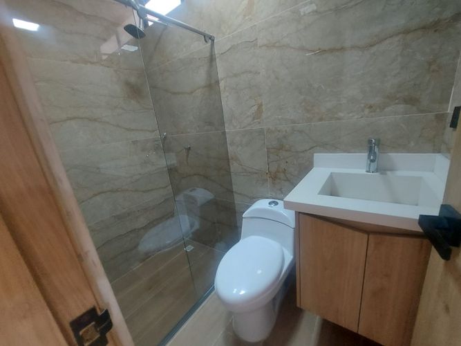 Casa de 3 alcobas en venta en Bellavista, Los Patios, 207 m² · foto 19 de 24