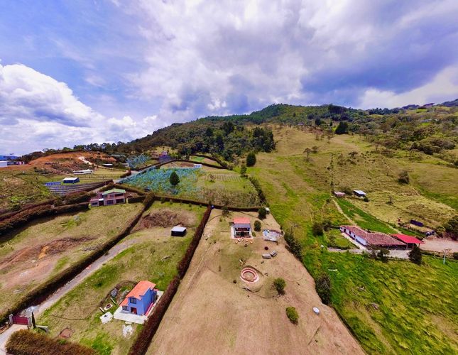 Casa de 3 alcobas en venta en El Yolombo, Medellín · foto 9 de 24