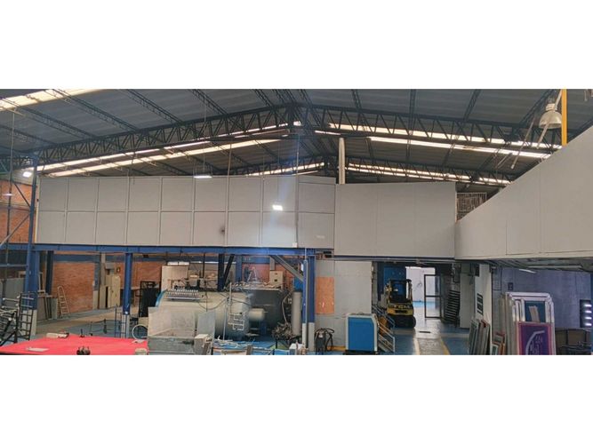 Bodega en arriendo en Siberia, Cota, 1300 m² · foto 3 de 24