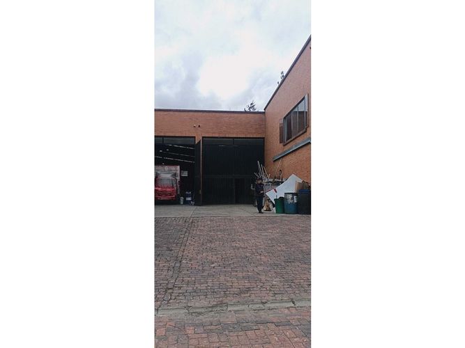 Bodega en arriendo en Siberia, Cota, 1300 m² · foto 14 de 24