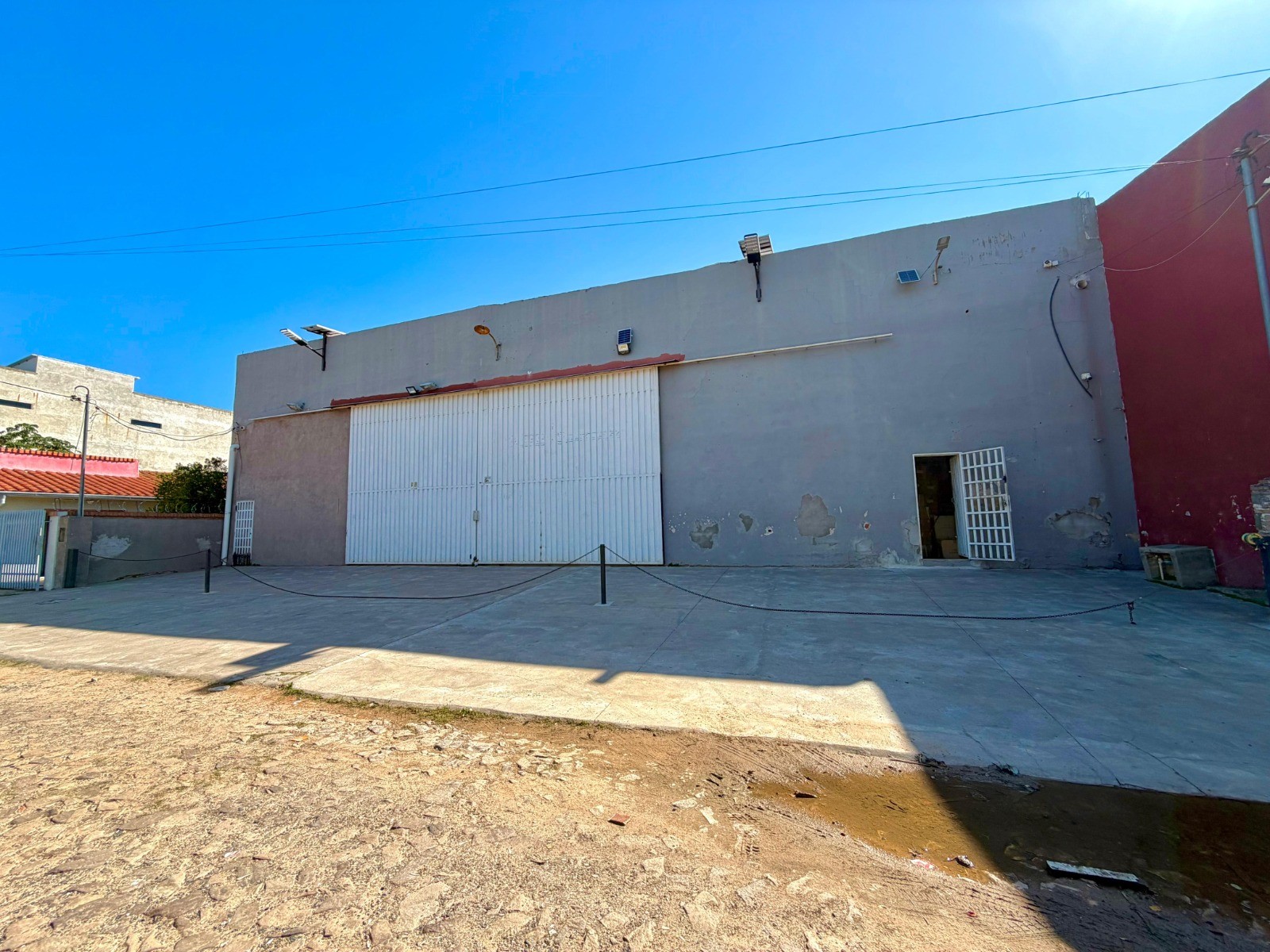 VENDO CENTRO LOGISTICO PARA ALMACENAMIENTO DE MERCADERÍAS EN ASUNCIÓN | AVDA. MADAME LYNCH — foto 3
