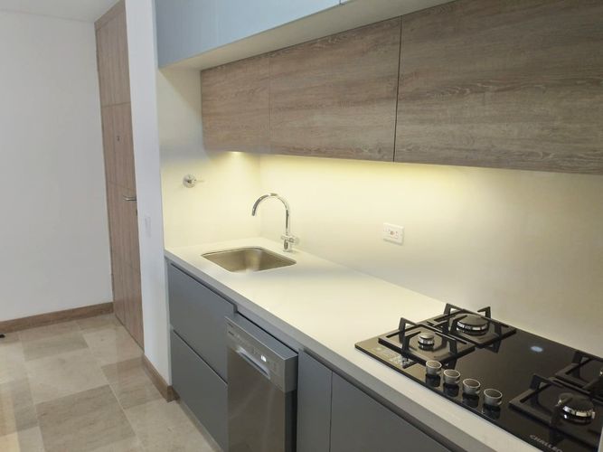 Apartamento de 2 alcobas en arriendo en Laureles, Medellín, 100 m² · foto 6 de 17