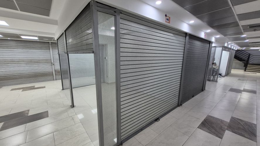Local en arriendo en San Pedro, Cali, 12 m² · foto 3 de 6