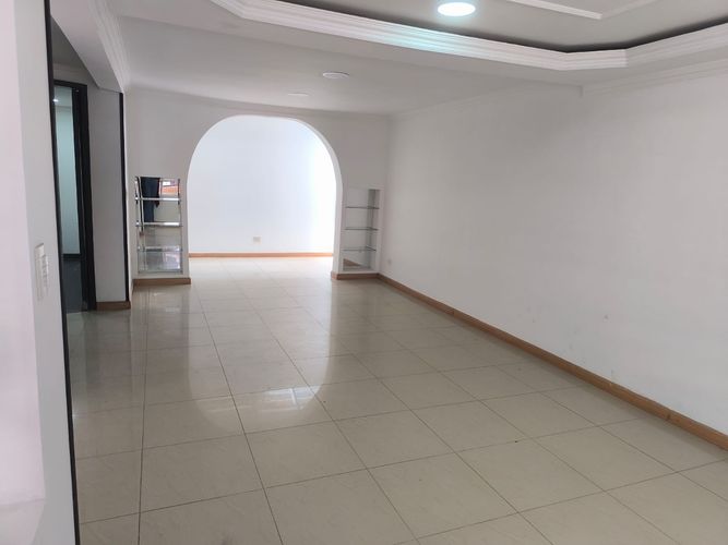 Casa de 4 alcobas en venta en Cota, 180 m² · foto 5 de 23