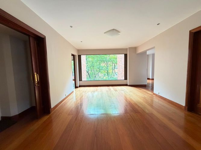 Apartamento de 4 alcobas en venta en La Cabrera, Bogotá, 480 m² · foto 11 de 24