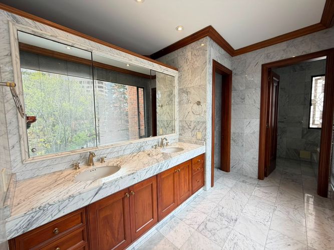 Apartamento de 4 alcobas en venta en La Cabrera, Bogotá, 480 m² · foto 18 de 24