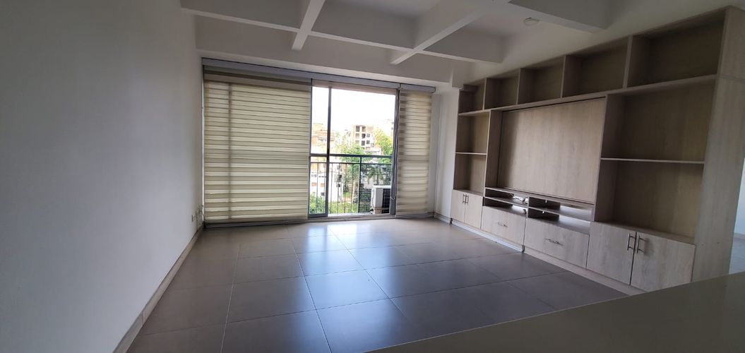 Apartaestudio en venta en Loma De Los Bernal, Medellín, 57 m² · foto 4 de 6